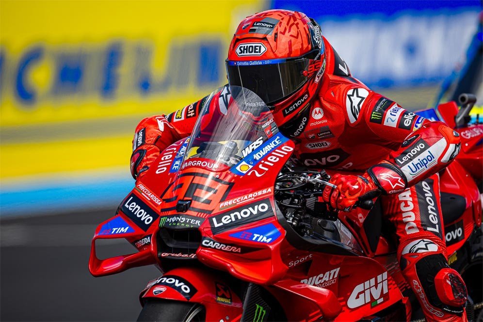 Marc Marquez Menangi Sprint Race MotoGP Hungaria 2025, Asapi Para Pembalap Valentino Rossi