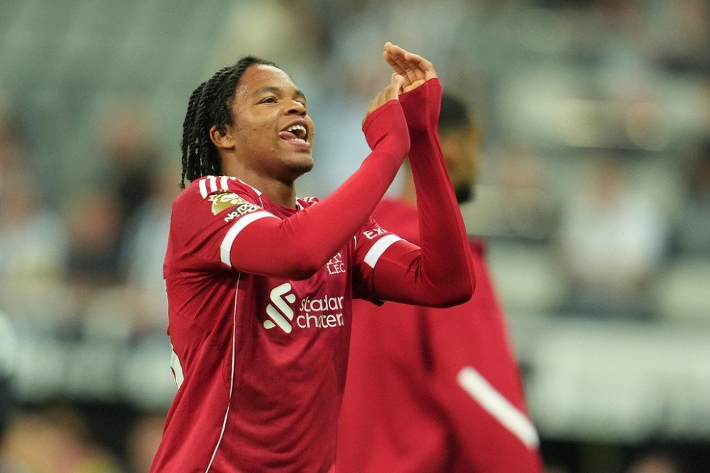 Rahasia di Balik Gemilangnya Rio Ngumoha, Bocah Ajaib 16 Tahun yang Bersinar di Liverpool Rahasia di Balik Gemilangnya Rio Ngumoha, Bocah Ajaib 16 Tahun yang Bersinar di Liverpool