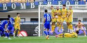 BRI Super League: Persebaya Kalah di Kandang Persib, Eduardo Perez Tetap Puji Semangat Tim