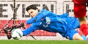 Alasan Manchester United Pilih Senne Lammens ketimbang Emi Martinez: Calon Pewaris Takhta Courtois! Alasan Manchester United Pilih Senne Lammens ketimbang Emi Martinez: Calon Pewaris Takhta Courtois!