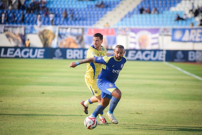 Dalberto, Ketajaman yang Didukung Kolektivitas