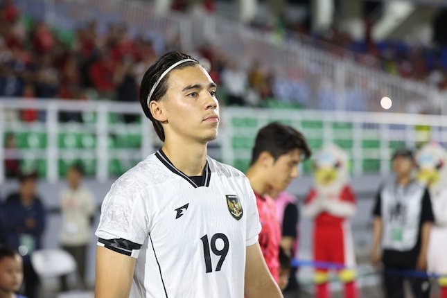 Pertahanan Solid: Dion Markx dan Kadek Arel Jadi Fondasi