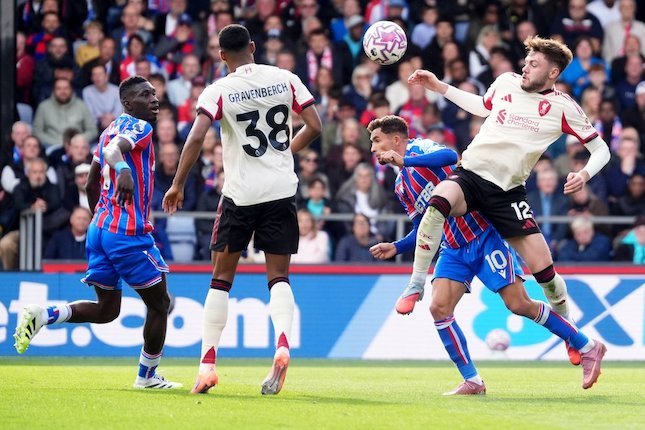 Ringkasan Pertandingan Crystal Palace vs Liverpool Ringkasan Pertandingan Crystal Palace vs Liverpool
