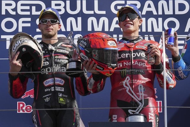 Emosional Nonton Video Selebrasi Marc Marquez Emosional Nonton Video Selebrasi Marc Marquez