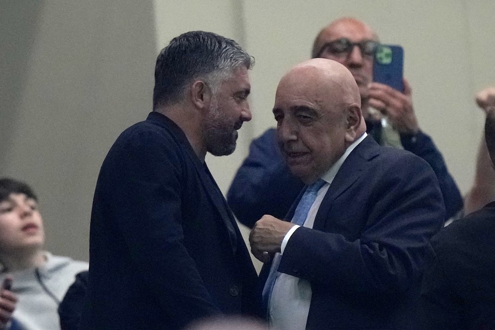 Kepergok Nonton di San Siro, Galliani Tegaskan Cuma Fans Biasa, Bukan Mau Balik ke Milan Kepergok Nonton di San Siro, Galliani Tegaskan Cuma Fans Biasa, Bukan Mau Balik ke Milan