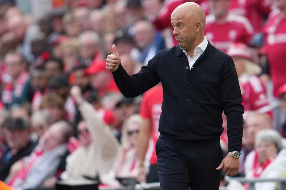 Alasan Sebenarnya Arne Slot Tarik Alexis Mac Allister Lawan Burnley vs Liverpool, Bukan Sekadar Cedera Alasan Sebenarnya Arne Slot Tarik Alexis Mac Allister Lawan Burnley vs Liverpool, Bukan Sekadar Cedera