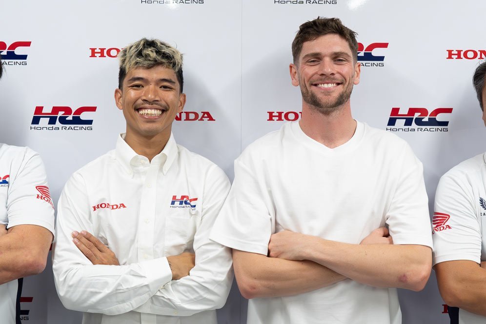 Honda HRC Akhirnya Gaet Somkiat Chantra dan Jake Dixon di WorldSBK 2026 Honda HRC Akhirnya Gaet Somkiat Chantra dan Jake Dixon di WorldSBK 2026