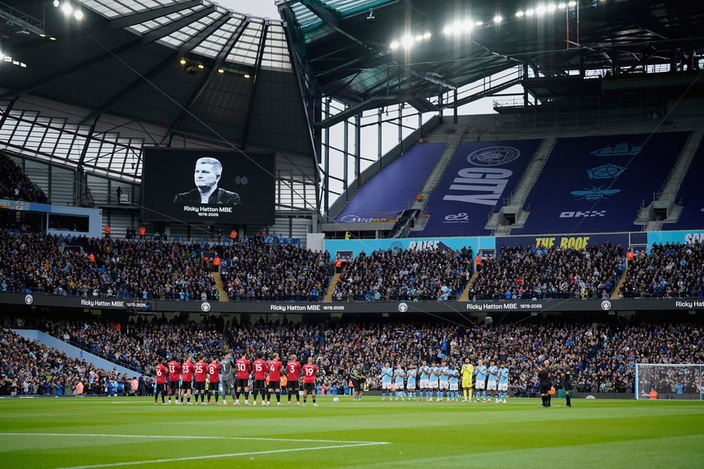 Ikon Tinju Inggris Ricky Hatton Tutup Usia, Legenda Man City dan MU Ikut Berduka