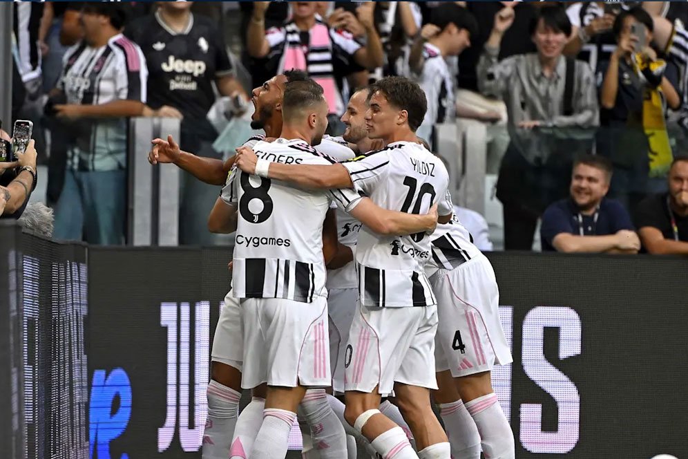 5 Momen Gila Derby d'Italia, Juventus vs Inter: Gol Spektakuler Yildiz, Drama Thuram Bersaudara, dan Pahlawan Tak Terduga Si Nyonya Tua 5 Momen Gila Derby d'Italia, Juventus vs Inter: Gol Spektakuler Yildiz, Drama Thuram Bersaudara, dan Pahlawan Tak Terduga Si Nyonya Tua