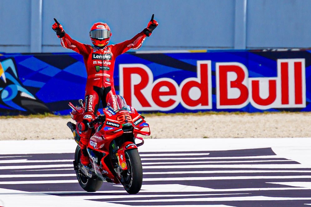Para Juara MotoGP yang Tolak Pakai Nomor 1, Marc Marquez Dipaksa Pakai pada 2026?