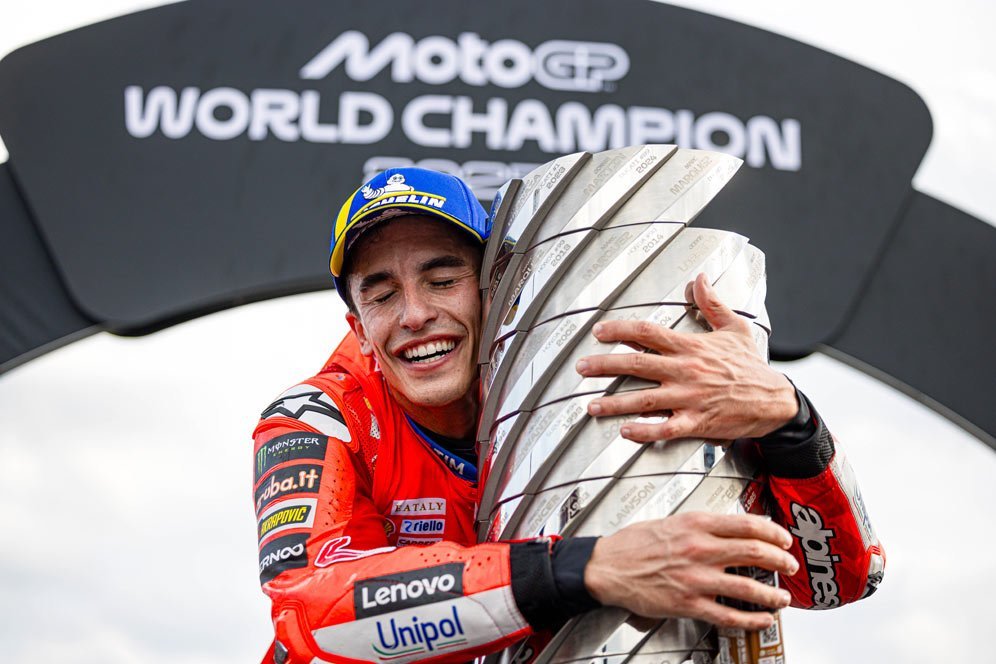 Juarai MotoGP 2025, Ducati Sebut Marc Marquez Lebih Enak Jadi Kawan Ketimbang Lawan Juarai MotoGP 2025, Ducati Sebut Marc Marquez Lebih Enak Jadi Kawan Ketimbang Lawan