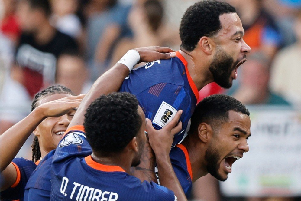Memphis Depay Geser Robin van Persie, Jadi Top Skor Sepanjang Masa Timnas Belanda Memphis Depay Geser Robin van Persie, Jadi Top Skor Sepanjang Masa Timnas Belanda