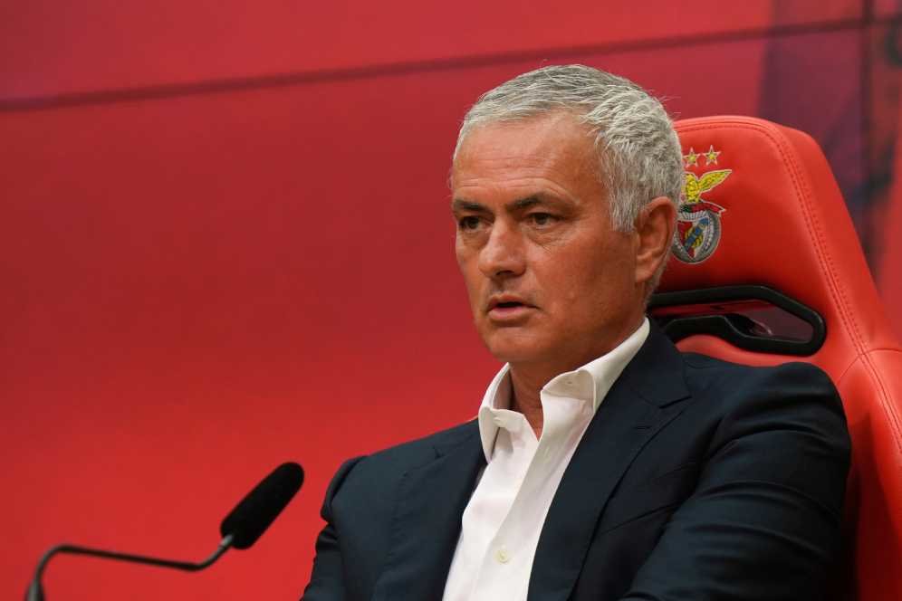 Baru Gabung Benfica, Mourinho Langsung Minta Dibelikan Bek Real Madrid Ini Baru Gabung Benfica, Mourinho Langsung Minta Dibelikan Bek Real Madrid Ini