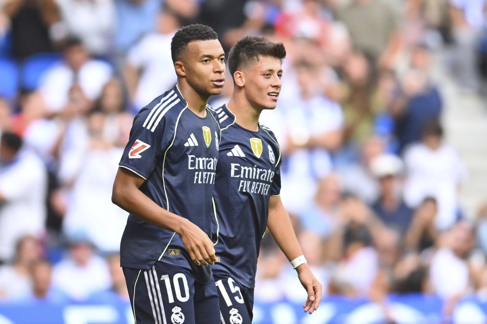 Real Madrid Lanjutkan Start Sempurna, Kalahkan Real Sociedad dan Kokoh di Puncak Klasemen La Liga Real Madrid Lanjutkan Start Sempurna, Kalahkan Real Sociedad dan Kokoh di Puncak Klasemen La Liga