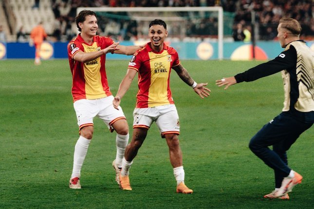 Dean James (Go Ahead Eagles) - Nilai: 9/10 Dean James (Go Ahead Eagles) - Nilai: 9/10