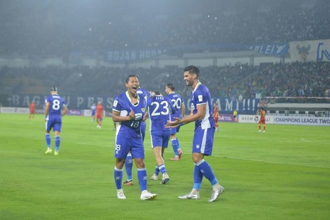 Pertandingan Sorotan: Persib Bandung vs Dewa United Pertandingan Sorotan: Persib Bandung vs Dewa United