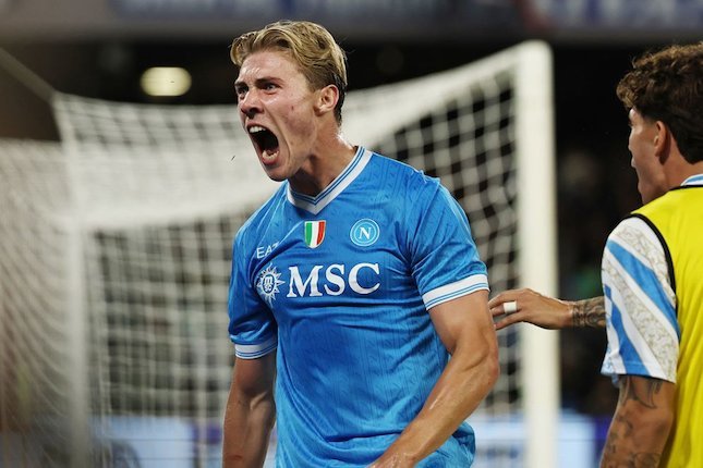 Rasmus Hojlund: Lahir Kembali di Napoli Rasmus Hojlund: Lahir Kembali di Napoli