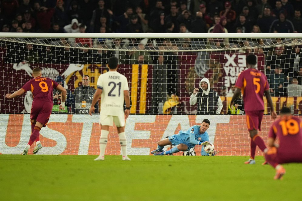 Rekap Hasil Liga Europa Tadi Malam: Calvin Verdonk Antar Lille Bungkam AS Roma, Dean James Bersinar untuk Go Ahead Eagles Rekap Hasil Liga Europa Tadi Malam: Calvin Verdonk Antar Lille Bungkam AS Roma, Dean James Bersinar untuk Go Ahead Eagles