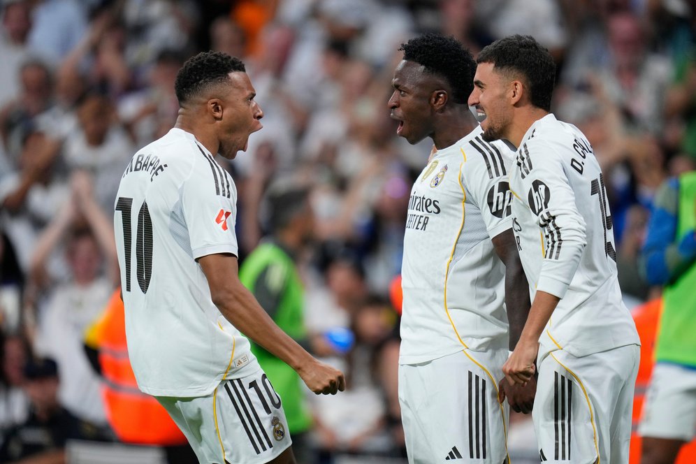 Hasil Real Madrid vs Villarreal: Vinicius Menggila, Mbappe Pastikan Tiga Poin di Bernabeu Hasil Real Madrid vs Villarreal: Vinicius Menggila, Mbappe Pastikan Tiga Poin di Bernabeu