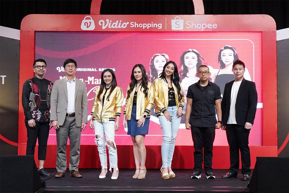 Shopee dan Vidio Hadirkan Vidio Shopping, Nonton Tayangan Hiburan Sambil Belanja Online Jadi Makin Menyenangkan Shopee dan Vidio Hadirkan Vidio Shopping, Nonton Tayangan Hiburan Sambil Belanja Online Jadi Makin Menyenangkan