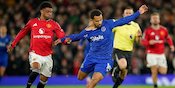 Aib Man Utd Kalah dari Everton: Luke Shaw Disorot, Formasi Lima Bek Dipertanyakan