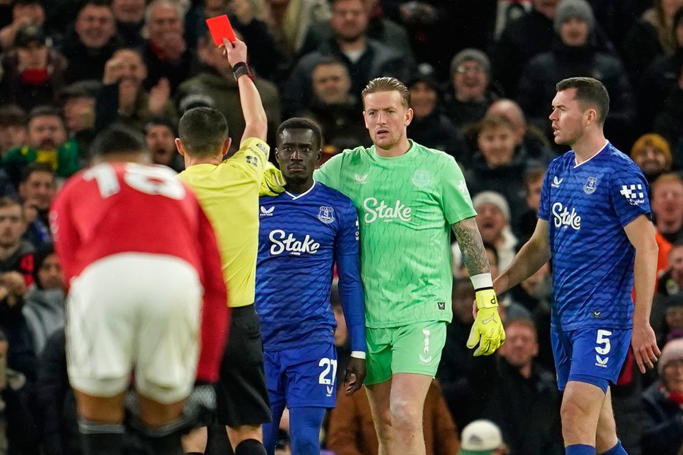 Analisis Ruben Amorim usai MU Kalah dari Everton: Intensitas Buruk, Justru Linglung Lawan 10 Pemain Analisis Ruben Amorim usai MU Kalah dari Everton: Intensitas Buruk, Justru Linglung Lawan 10 Pemain