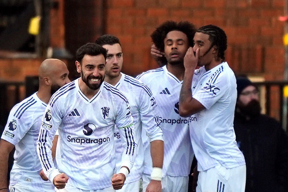 Hasil Crystal Palace vs Man United: Zirkzee & Mount Bantu MU Comeback Lawan The Eagles