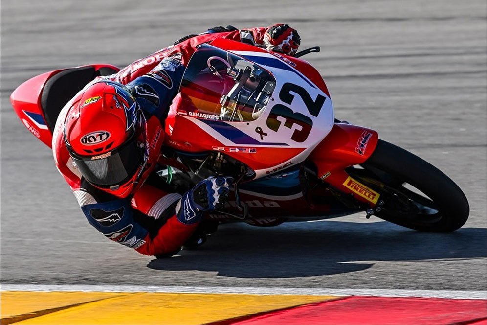 Hasil Balapan European Talent Cup Valencia 2025: Alex Longarela Menang, Kiandra Ramadhipa jatuh, Carlos Cano Juara Hasil Balapan European Talent Cup Valencia 2025: Alex Longarela Menang, Kiandra Ramadhipa jatuh, Carlos Cano Juara