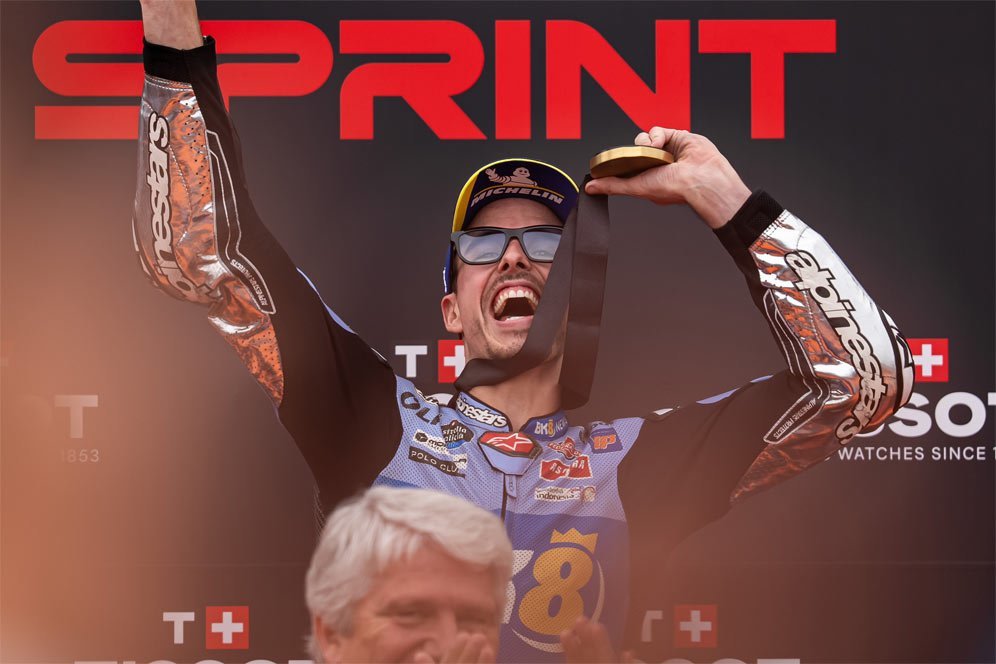 Ngebet Banget! Alex Marquez Buru Kemenangan Ganda Perdana di MotoGP Usai Kuasai Sprint Race Valencia 2025 Ngebet Banget! Alex Marquez Buru Kemenangan Ganda Perdana di MotoGP Usai Kuasai Sprint Race Valencia 2025