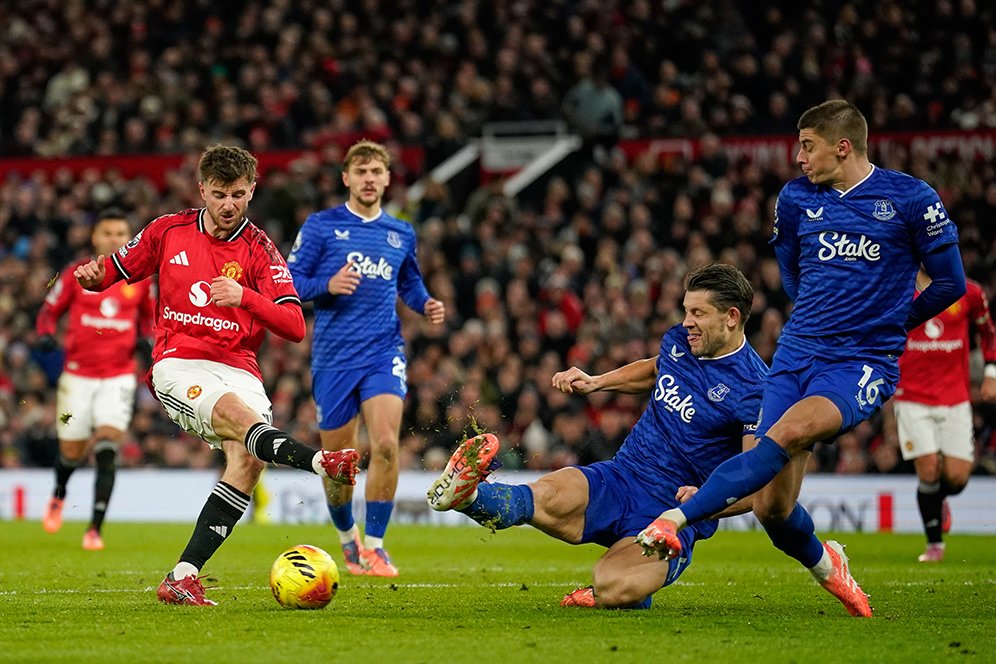 MU Kalah dari Everton, Gary Neville Semprot Pemain Setan Merah Ini MU Kalah dari Everton, Gary Neville Semprot Pemain Setan Merah Ini