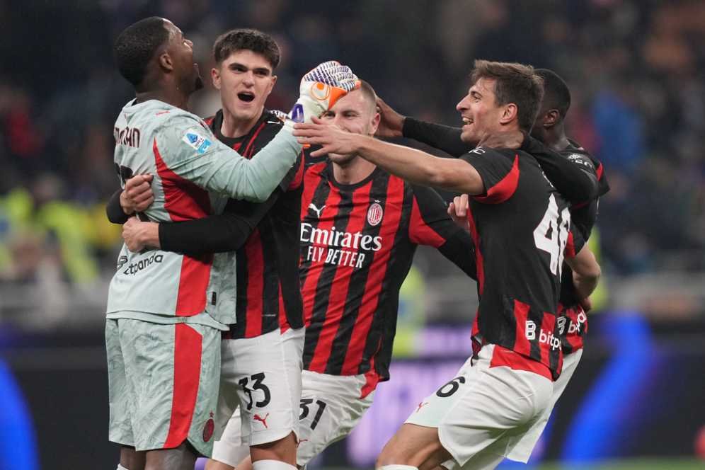 AC Milan Punya Alasan Kuat Mengejar Scudetto: Mengapa Bintang Kedua Bukan Lagi Sekadar Mimpi AC Milan Punya Alasan Kuat Mengejar Scudetto: Mengapa Bintang Kedua Bukan Lagi Sekadar Mimpi