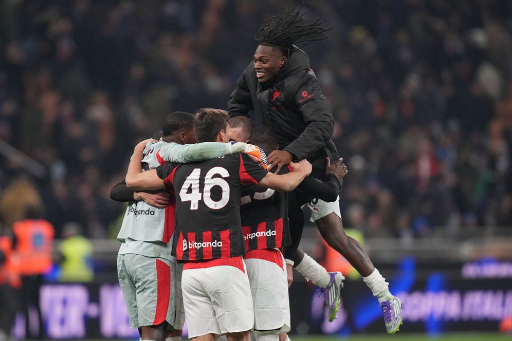 AC Milan Belum Sempurna, tapi Masih Berpeluang Raih Scudetto 2025/2026 AC Milan Belum Sempurna, tapi Masih Berpeluang Raih Scudetto 2025/2026