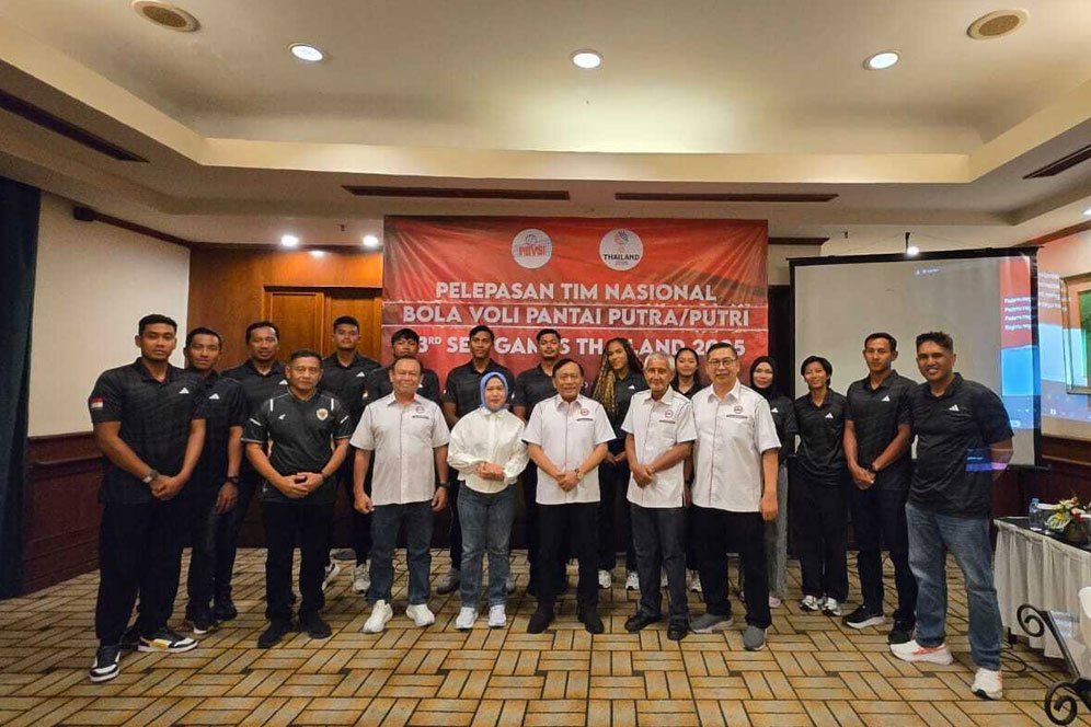 PP PBVSI Lepas Timnas Voli Pantai Putra dan Putri ke SEA Games 2025: Pasang Target Emas dan Perak