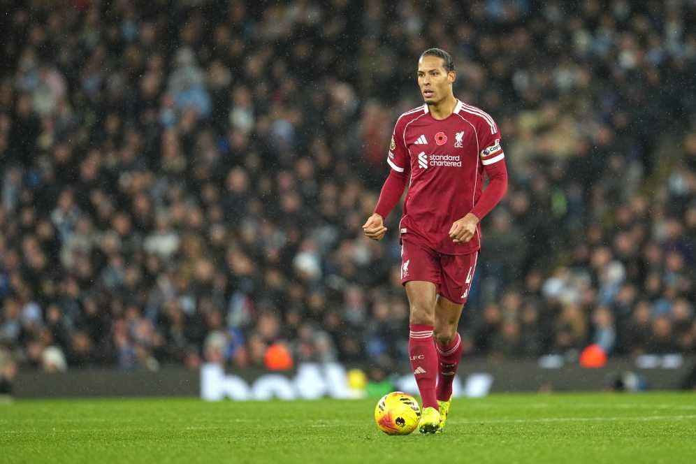Usai Dibantai Manchester City, Van Dijk Tegaskan Liverpool Belum Menyerah dalam Perburuan Gelar Premier League Usai Dibantai Manchester City, Van Dijk Tegaskan Liverpool Belum Menyerah dalam Perburuan Gelar Premier League