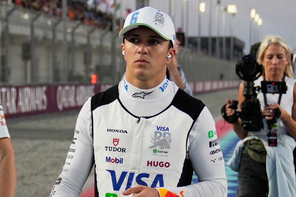 Isack Hadjar ke Red Bull Racing di Formula 1 2026, Liam Lawson dan Arvid Lindblad Ditandemkan di VCARB Isack Hadjar ke Red Bull Racing di Formula 1 2026, Liam Lawson dan Arvid Lindblad Ditandemkan di VCARB
