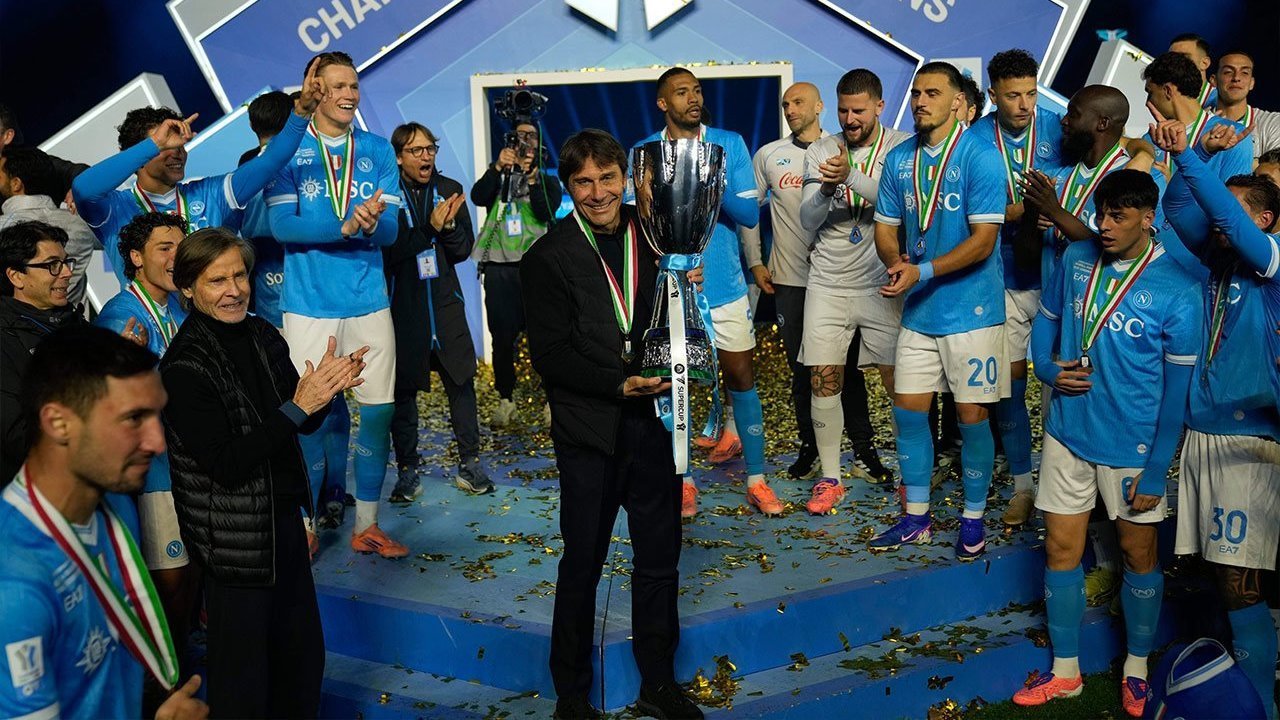 Napoli Juara Supercoppa Italiana, Pesan De Laurentiis: Jangan Ragukan Antonio Conte! Napoli Juara Supercoppa Italiana, Pesan De Laurentiis: Jangan Ragukan Antonio Conte!