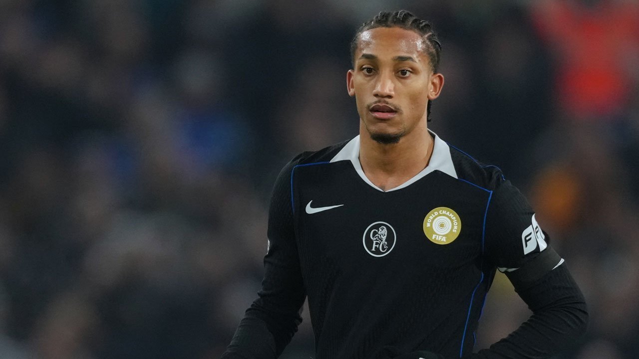 Direktur Barcelona Terbang ke London untuk Negosiasi Transfer Joao Pedro