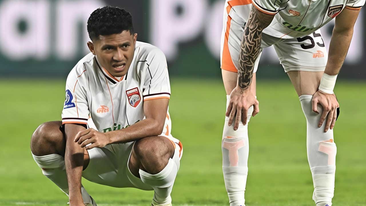 Pelatih Persija Jawab Rumor Kedatangan Fajar Fathur Rahman Usai Kalah dari Persib