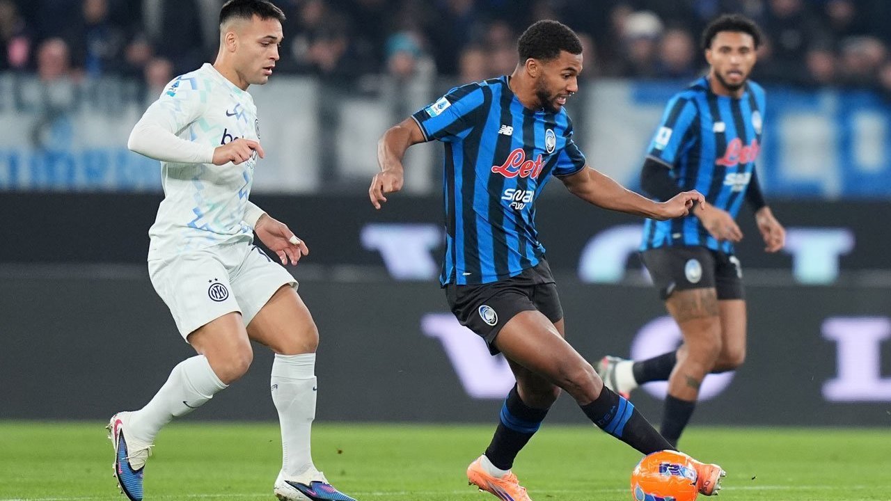 Rekap Hasil Liga Italia Tadi Malam: Milan Pesta, Inter Tetap di Puncak Rekap Hasil Liga Italia Tadi Malam: Milan Pesta, Inter Tetap di Puncak