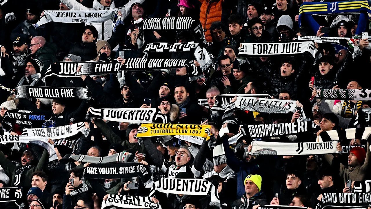 Juventus dan Blunder Terbesar Comolli: 1 Keputusan yang Memiliki Efek Berantai Panjang Juventus dan Blunder Terbesar Comolli: 1 Keputusan yang Memiliki Efek Berantai Panjang