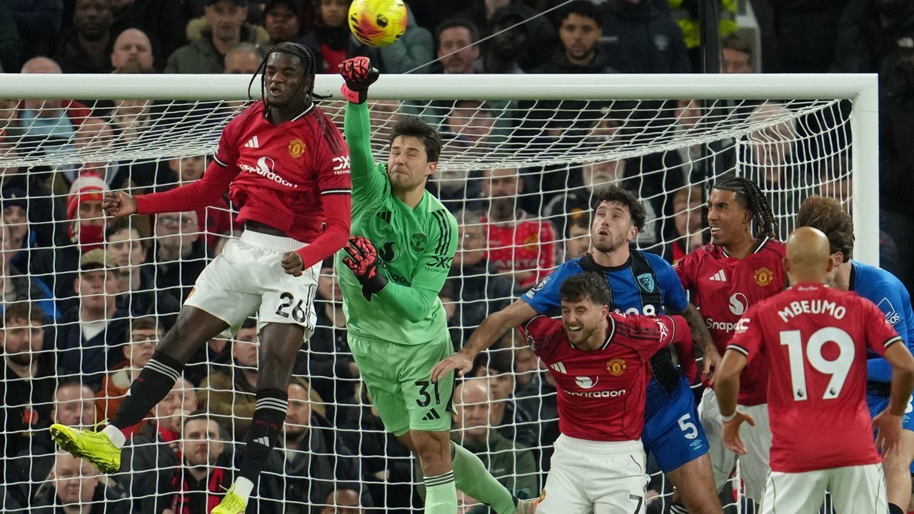MU 4-4 Bournemouth: Pertandingan Terbaik di Premier League, Inspiratif, Sekaligus Bikin Frustrasi!