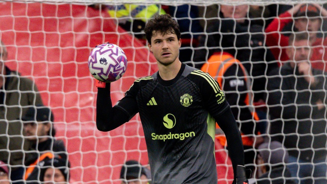 Senne Lammens Ganti Nomor Punggung di Manchester United Senne Lammens Ganti Nomor Punggung di Manchester United