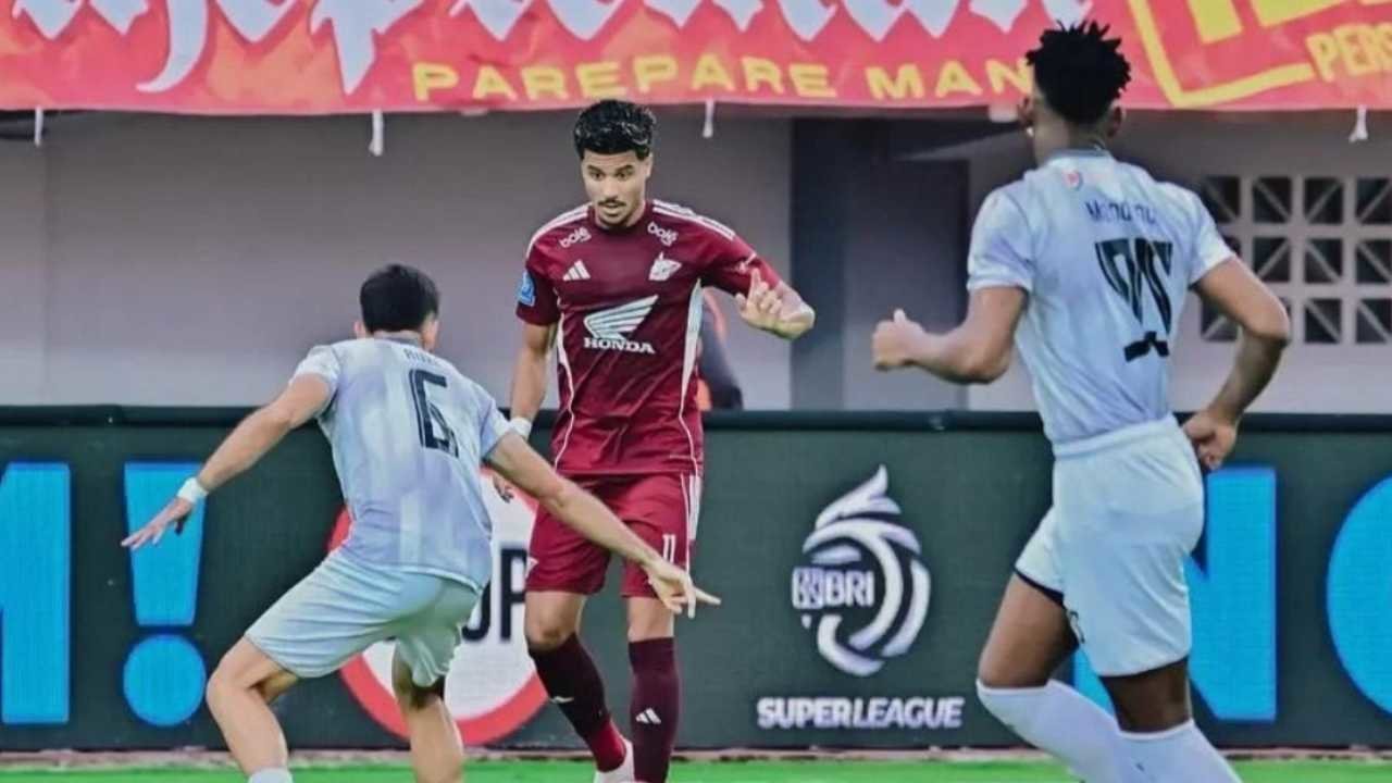 Lucas Dias Tinggalkan PSM Makassar di Tengah Musim, Ini Alasan Utamanya Lucas Dias Tinggalkan PSM Makassar di Tengah Musim, Ini Alasan Utamanya
