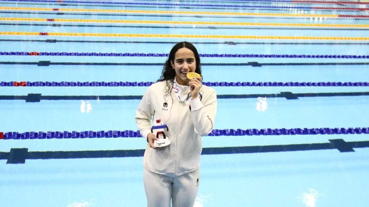 Masniari Wolf Tak Terbendung: Catat Hattrick Medali Emas di SEA Games dari Cabor Renang