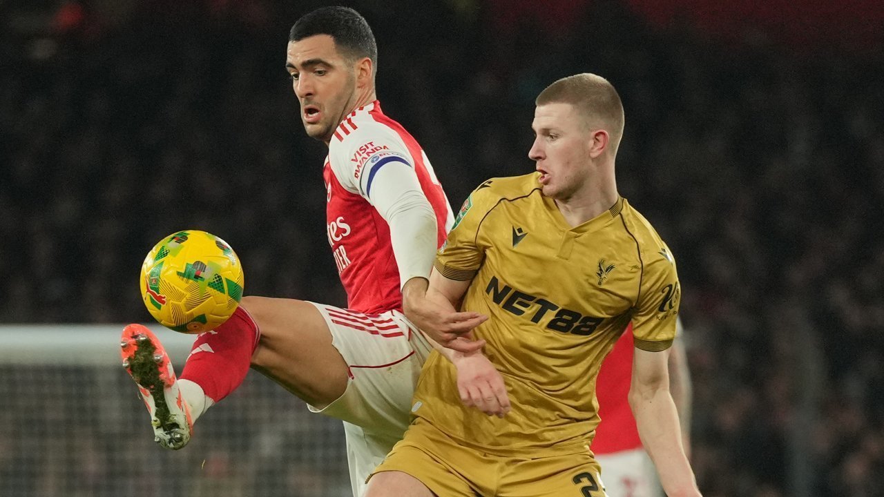 Real Madrid Kembali Bidik Gelandang Premier League, Siap Jadi Alternatif Rodri Real Madrid Kembali Bidik Gelandang Premier League, Siap Jadi Alternatif Rodri