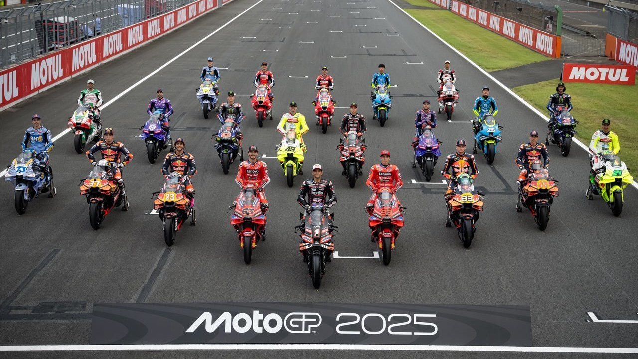 Kebanyakan Gara-Gara Kisah Memilukan, Ini Daftar 9 Nomor Balap yang Dipensunkan MotoGP Kebanyakan Gara-Gara Kisah Memilukan, Ini Daftar 9 Nomor Balap yang Dipensunkan MotoGP