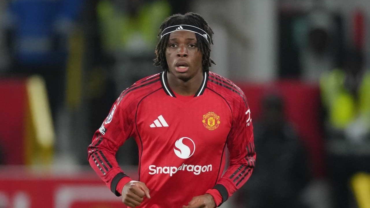 Durian Runtuh di Old Trafford: 3 Pemain MU Ini Diuntungkan Pemanggilan 3 Rekannya ke Piala Afrika 2025 Durian Runtuh di Old Trafford: 3 Pemain MU Ini Diuntungkan Pemanggilan 3 Rekannya ke Piala Afrika 2025