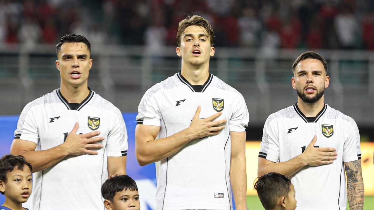 Pendapat Om Simon soal Banyaknya Pemain Naturalisasi Timnas Indonesia yang Memilih Bermain di BRI Super League Pendapat Om Simon soal Banyaknya Pemain Naturalisasi Timnas Indonesia yang Memilih Bermain di BRI Super League