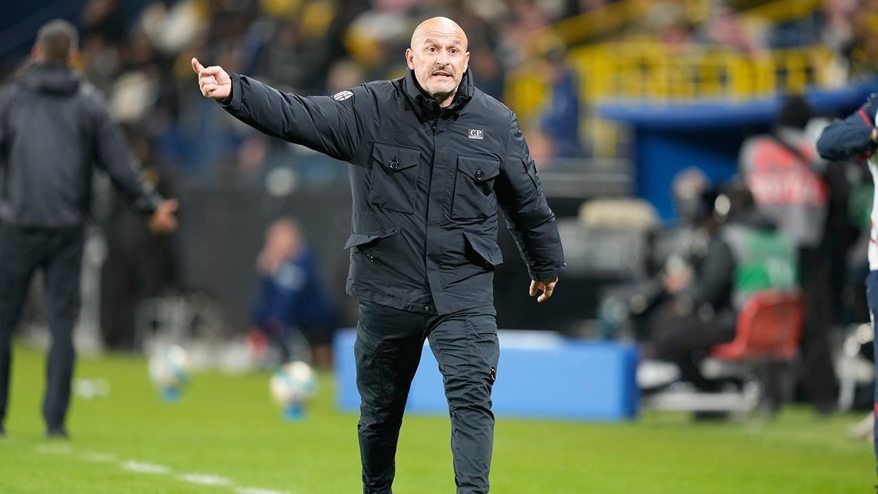 Singkirkan Inter Milan, Pelatih Bologna Bongkar Resep Bangkit dari Mimpi Buruk Gol 73 Detik Singkirkan Inter Milan, Pelatih Bologna Bongkar Resep Bangkit dari Mimpi Buruk Gol 73 Detik