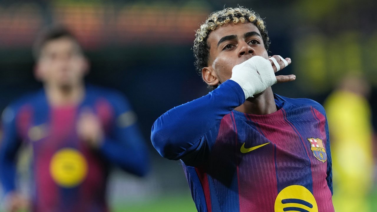Hansi Flick Pastikan Lamine Yamal Siap Hadapi El Clasico